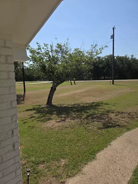 Exterior - 1397 E Central, Lorena, TX 76655 photo 3 of 5