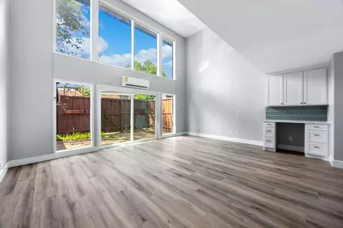 6007 E University Blvd #132, Dallas, TX 75206
