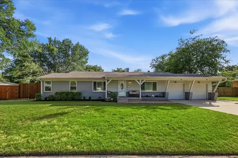 3533 Granada Dr, Richland Hills, TX 76118