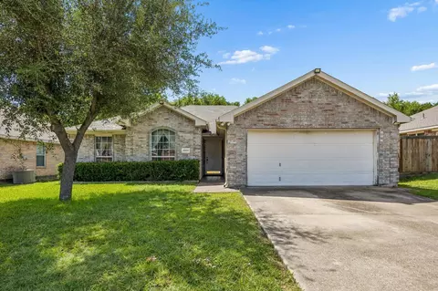 4501 Waterbird Ln, Garland, TX 75043