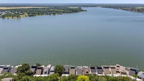 6418 Carol Ct, Granbury, TX 76048