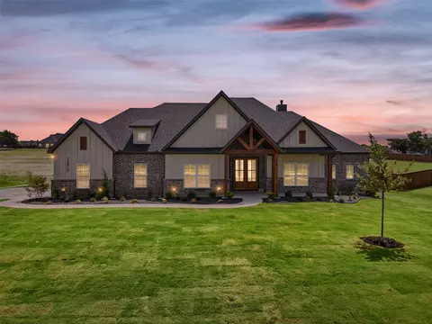 1370 Carroll Moran Trl, Midlothian, TX 76065