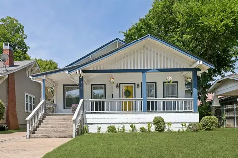 1716 Thomas Pl, Fort Worth, TX 76107
