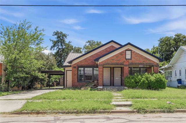 1601 9th St, Brownwood, TX 76801