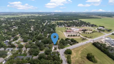 View/Area - 327 Walnut St, Terrell, TX 75160 photo 5 of 7