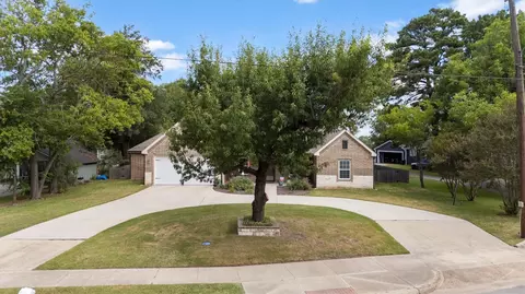 327 Walnut St, Terrell, TX 75160 photo 4