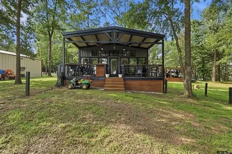 20 Red Oak, Scroggins, TX 75480