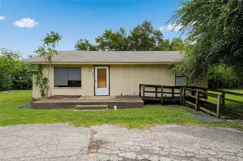 2323 N 39th St, Waco, TX 76708 photo 5