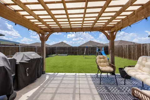 5924 Ripple Rush Dr, Princeton, TX 75407