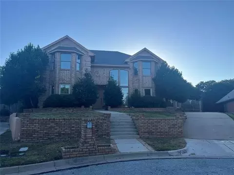 6701 Mt Vernon Ct, Arlington, TX 76017