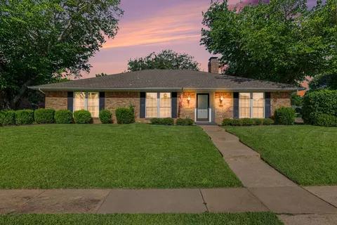 2417 Peachtree Ln, Plano, TX 75074