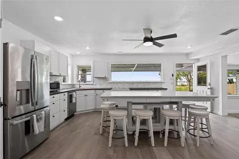 Kitchen - 546 Apache Ln, Abilene, TX 79601 photo 4 of 6
