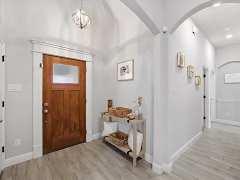 Entry Way - 956 Sam St, Springtown, TX 76082 photo 1 of 4