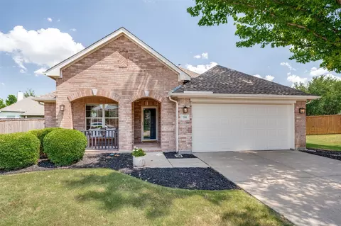 200 Ferndale Dr, Mckinney, TX 75071