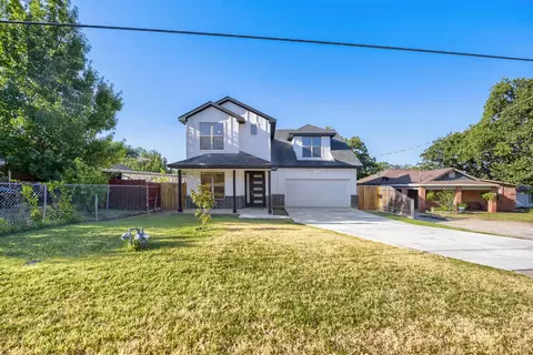 7305 Charbonneau Rd, Lake Worth, TX 76135
