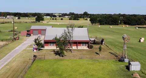 716 County Road 3241, Paradise, TX 76073