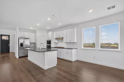 1301 Espada St, Fort Worth, TX 76052 photo 8