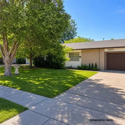 1300 Meadowcrest Dr, Plano, TX 75075