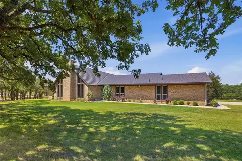 4601 Oak Dr, Alvarado, TX 76009