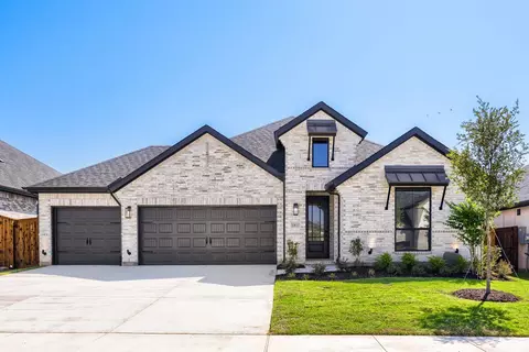 1813 Flowerfield Ln, Mansfield, TX 76063