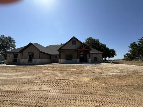 2032 Camden Ln, Springtown, TX 76082