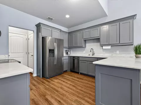 Kitchen - 792 E Northside Dr, Pilot Point, TX 76258 photo 2 of 4