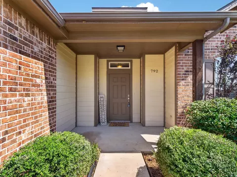 Exterior - 792 E Northside Dr, Pilot Point, TX 76258 photo 4 of 7