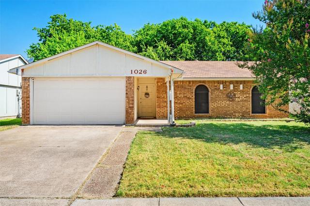 1026 Santa Fe Trl, Grand Prairie, TX 75052