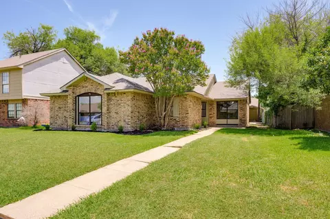 4610 Carmel Ln, Rowlett, TX 75088