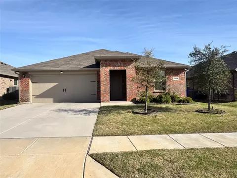 2939 Lawson Dr, Royse City, TX 75189
