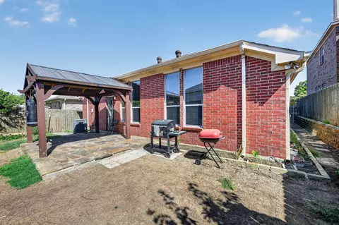 Other - 803 E Alexander Ln, Euless, TX 76040 photo 9 of 10