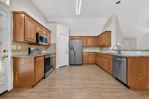 Kitchen - 803 E Alexander Ln, Euless, TX 76040 photo 1 of 2
