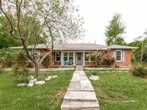9522 Ash Creek Dr, Dallas, TX 75228