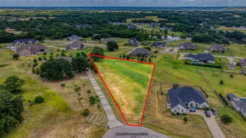 717 Coastal Meadows Ct, Granbury, TX 76049