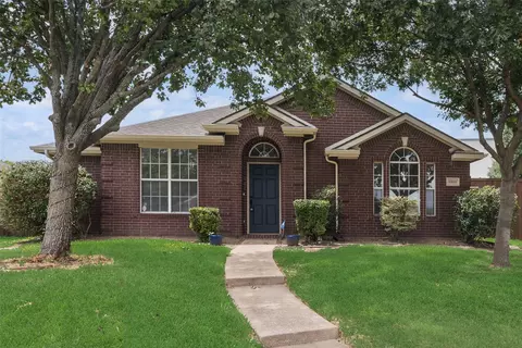 8809 Oakwood Ln, Frisco, TX 75035