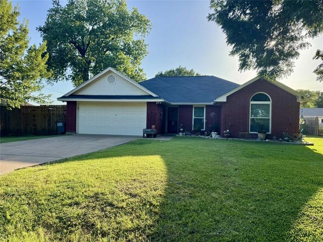 313 N Main St, Red Oak, TX 75154