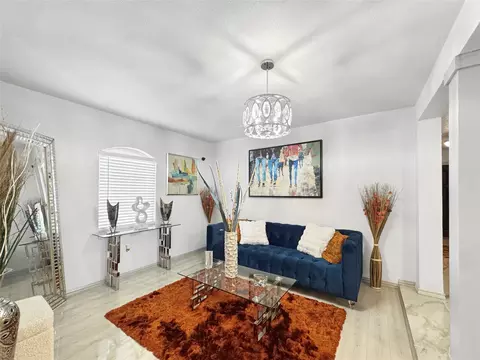 4111 Vanette Ln, Dallas, TX 75216
