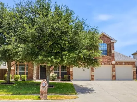 5034 W Fall Dr, Midlothian, TX 76065