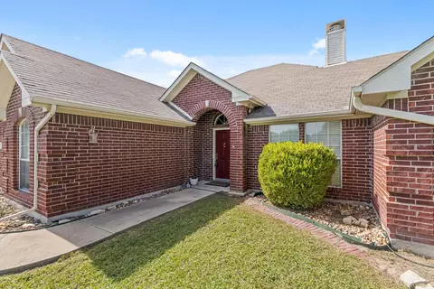 9 Horseman Dr, Lucas, TX 75002