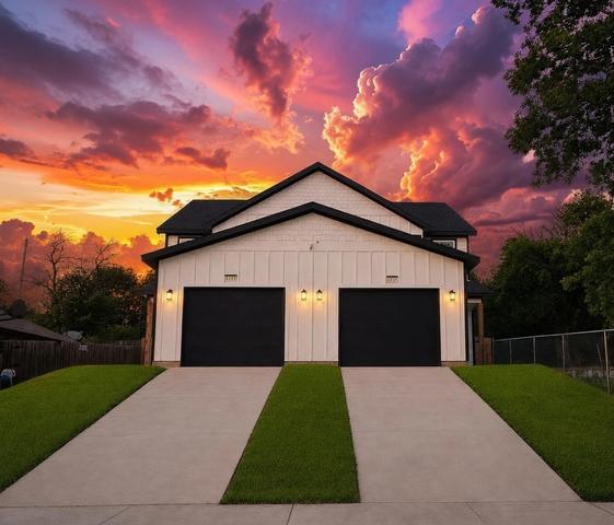 2209 Brookes St, Fort Worth, TX 76105