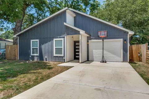 2643 Exline St, Dallas, TX 75215