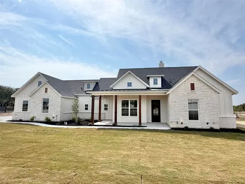 1004 Sabrina Ct, Weatherford, TX 76085