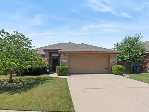 4517 Rockmill Trl, Fort Worth, TX 76179