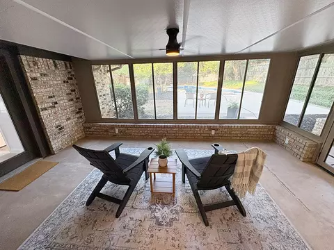 3236 Pearl St, Bedford, TX 76021