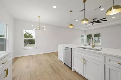 Other - 216 W Cardinal, Ector, TX 75439 photo 1 of 4