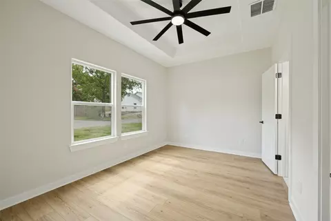Other - 216 W Cardinal, Ector, TX 75439 photo 4 of 4