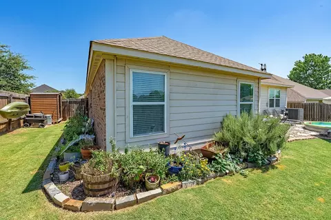 Other - 2416 Fall Leaf Ct, Denton, TX 76209 photo 6 of 6
