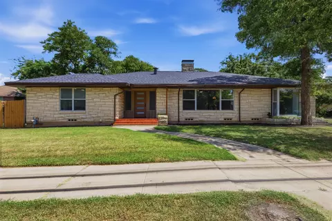 1170 W Frey St, Stephenville, TX 76401