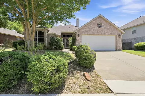 7204 Mesa Verde Trl, Fort Worth, TX 76137