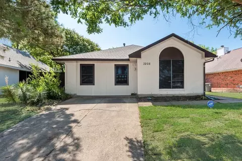 3208 Poplar Springs Ln, Dallas, TX 75227